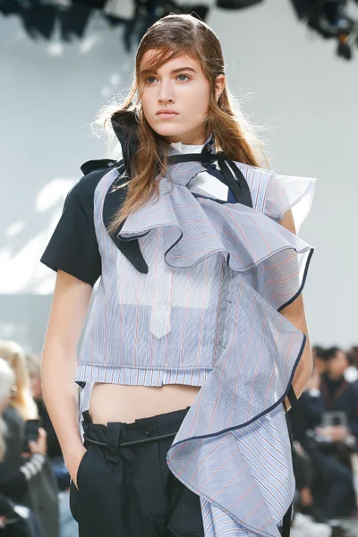 Look 35